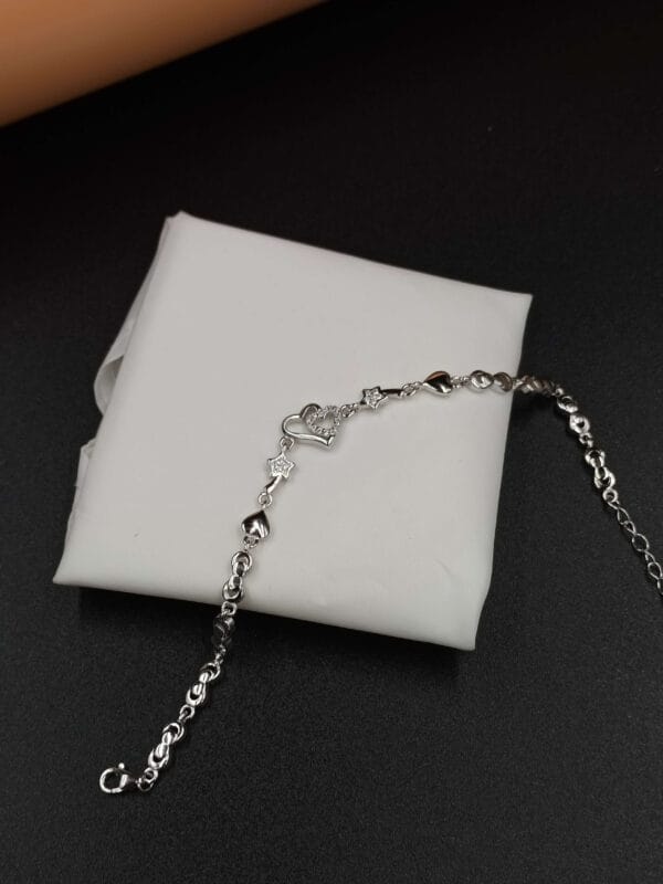 Delicate Silver Heart Bracelet