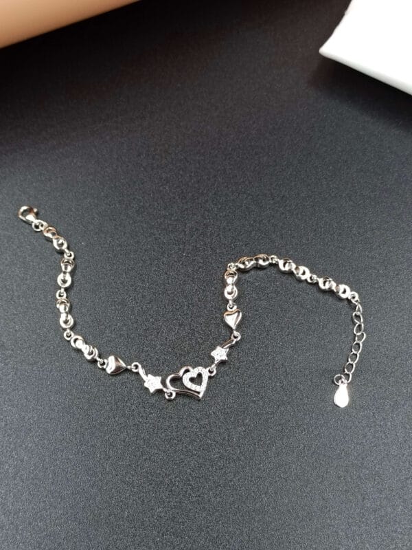 Delicate Silver Heart Bracelet