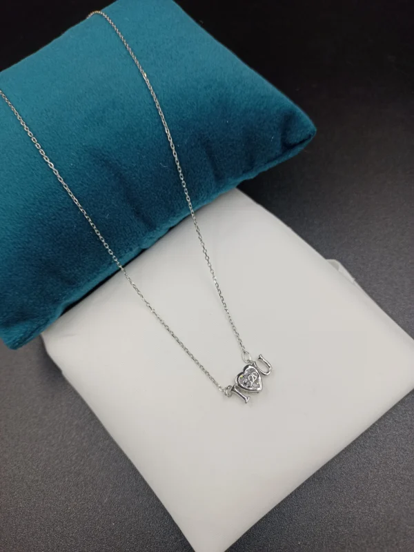Elegant 'I Love You' Silver Dokiya