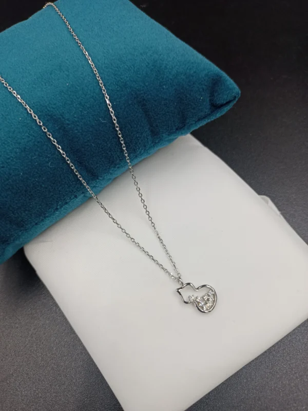 Stunning Silver Dokiya with Heart Pendant