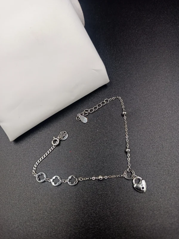 Lightweight Silver Bracelet with Hear Charm