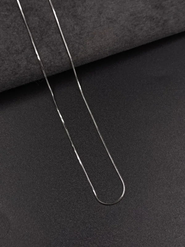 Sleek Silver Chain for Women