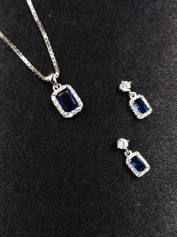 Blue Silver Pendant Set with Sparkling Earrings