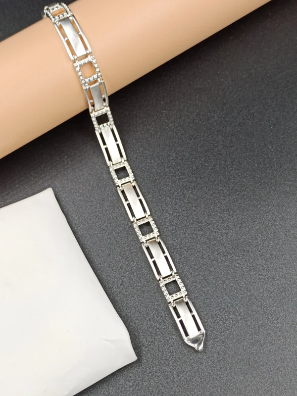 Stylish Silver Gents Bracelet for Men
